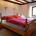 Ruehlen Schneifel Escape *