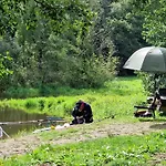 Ruehlen Schneifel Escape 度假居
