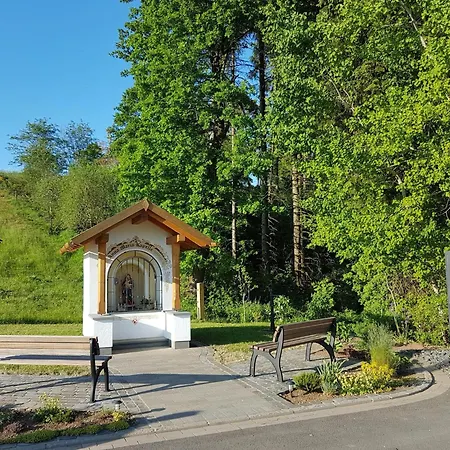 Ruehlen Schneifel Escape Дом отдыха *