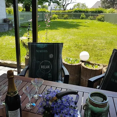 Ruehlen Schneifel Escape 別荘 *